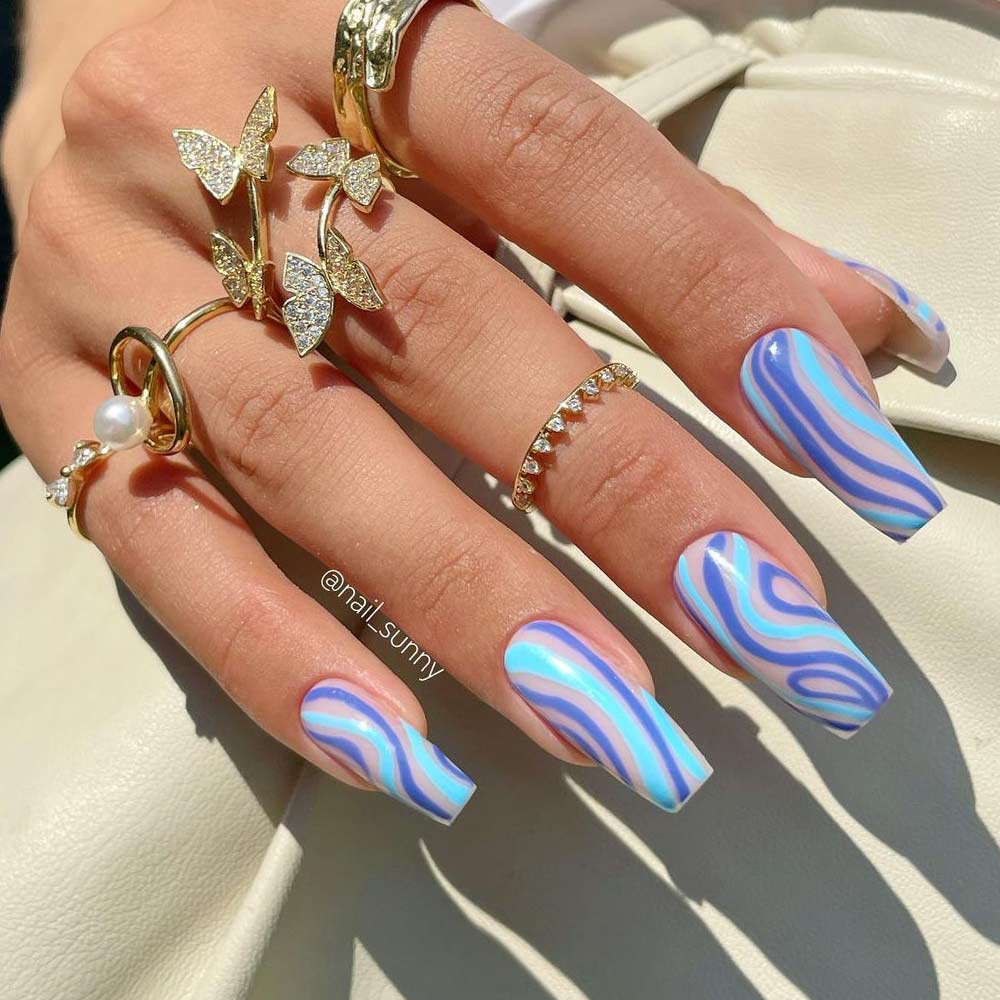 Striped Coffin Nails with Blue Shades