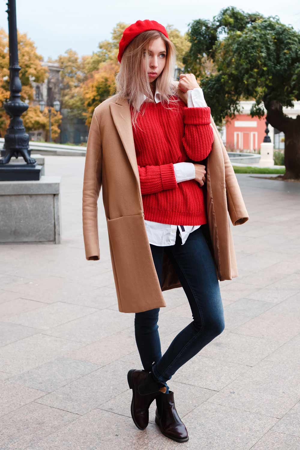 Jeans and Sweater Preppy Style Work Outfits