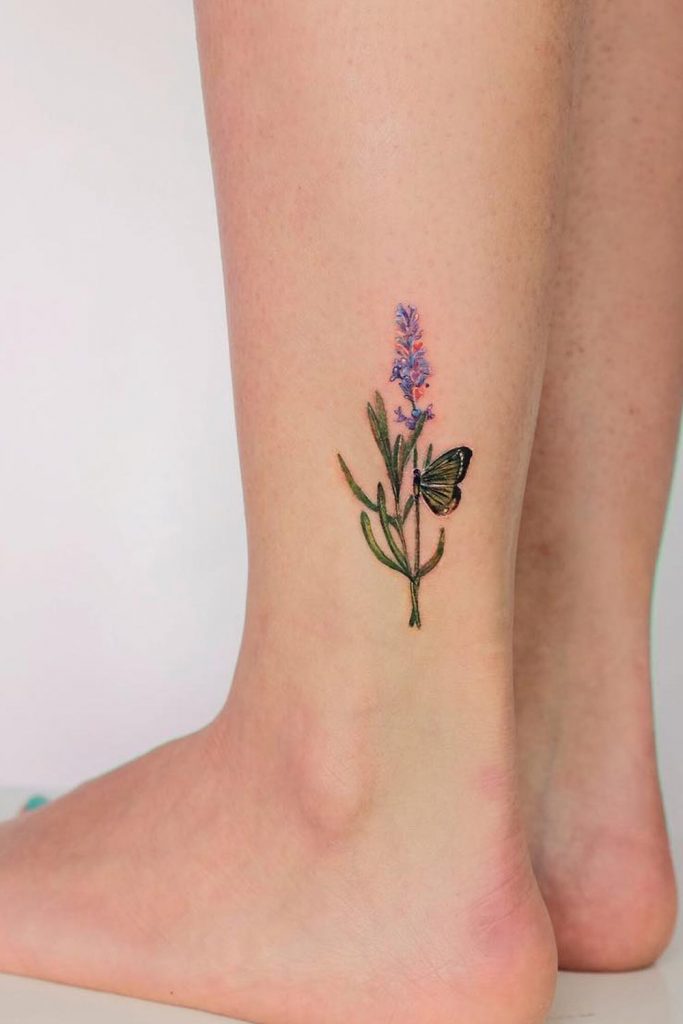 37 Leg and Thigh Tattoos for Women