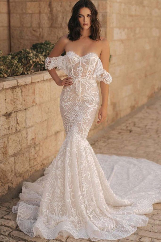 skin tight lace wedding dress