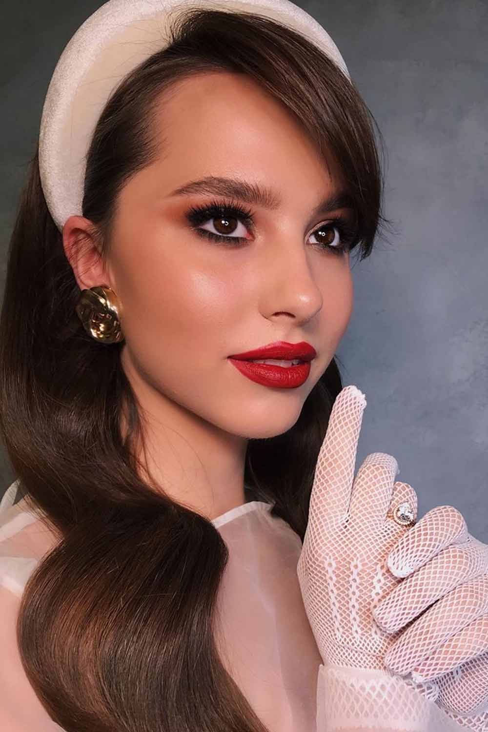 Bridal Glam Makeup Ideas with Red Lips