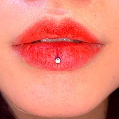 What Jewelry Is Used For An Ashley Piercing?