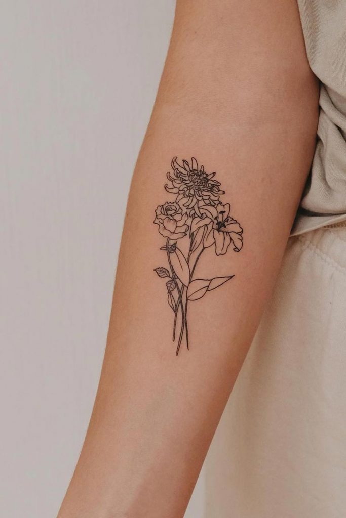 Black Conrour Flowers Tattoo