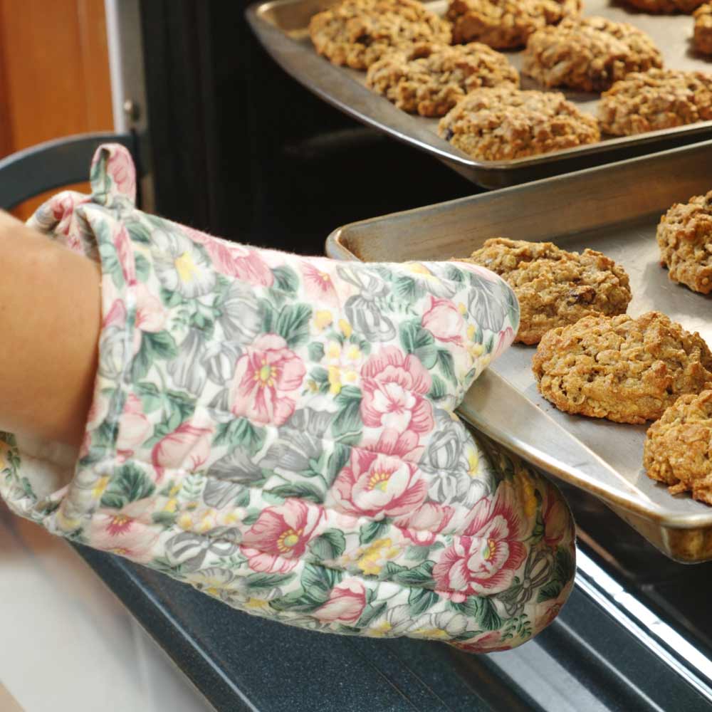 Oven Mitts Gift Idea for Grandma