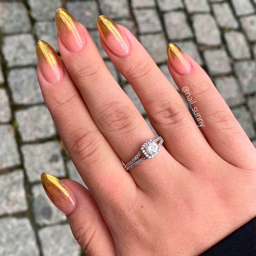 Luminous Nails and Beauty - Metallic Rose Gold Glamour 🌸👑💫... 🌸🌸🌸...  #Metallic #rosegold #glamorous #sparkle #pretty #LuminousNails  #qualitynails | Facebook