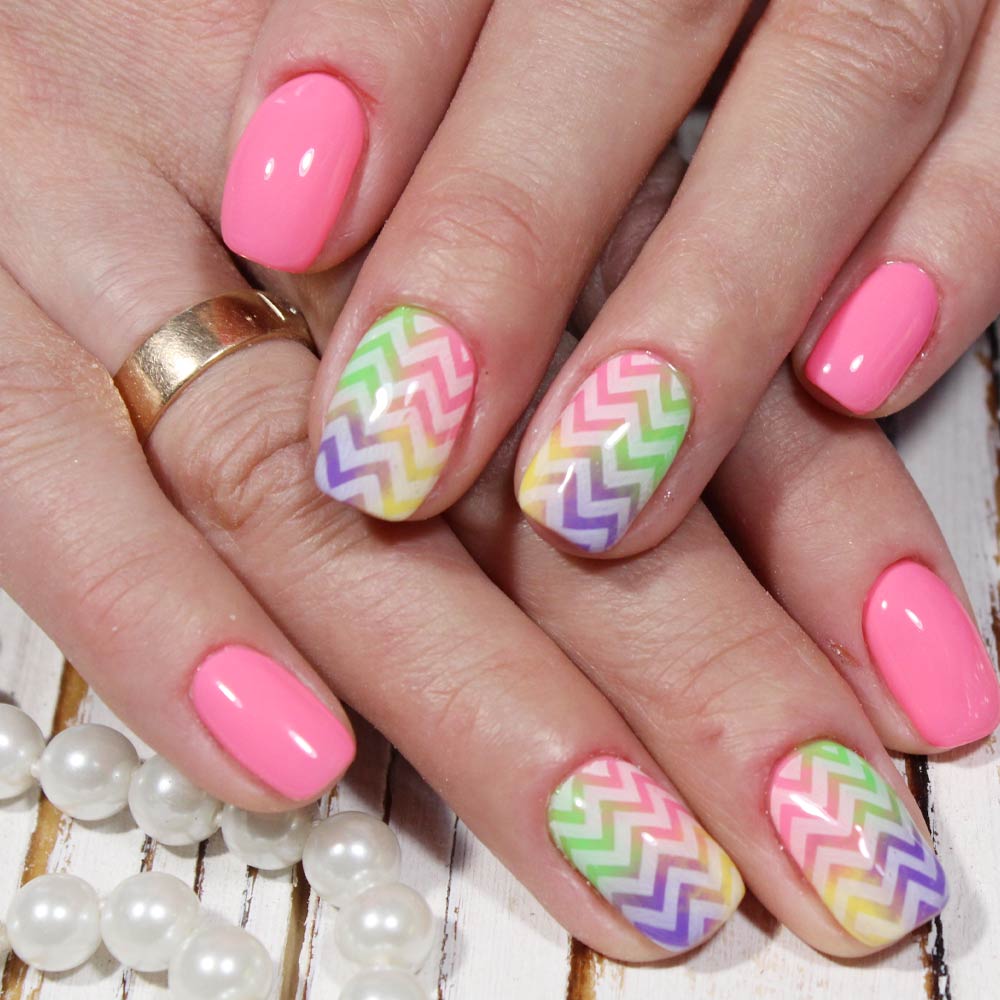 Rainbow Nails with Pattern