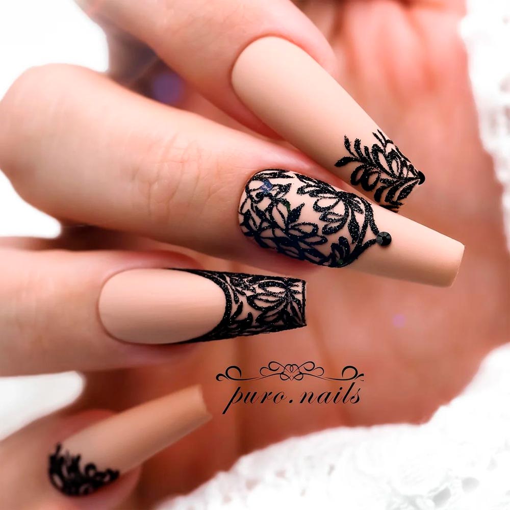 Matte Coffin Nails Design For Beautiful Look