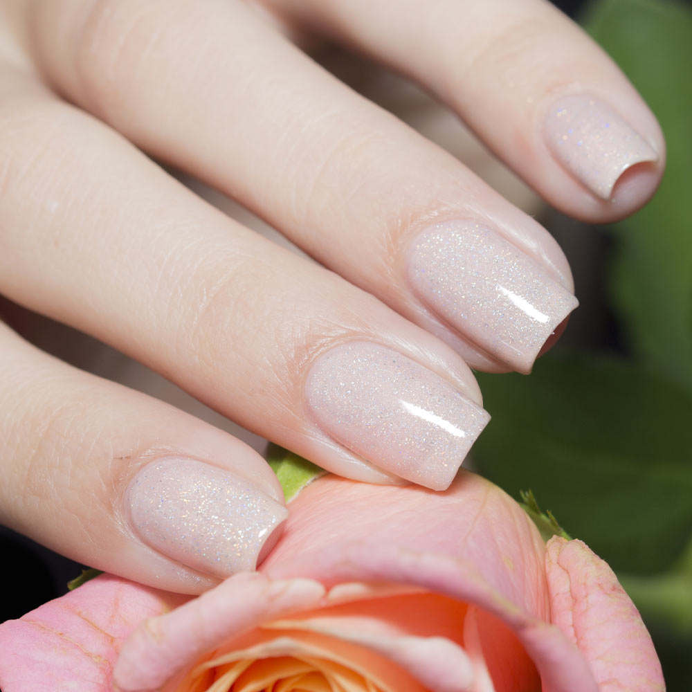Nude Nails with Glittter