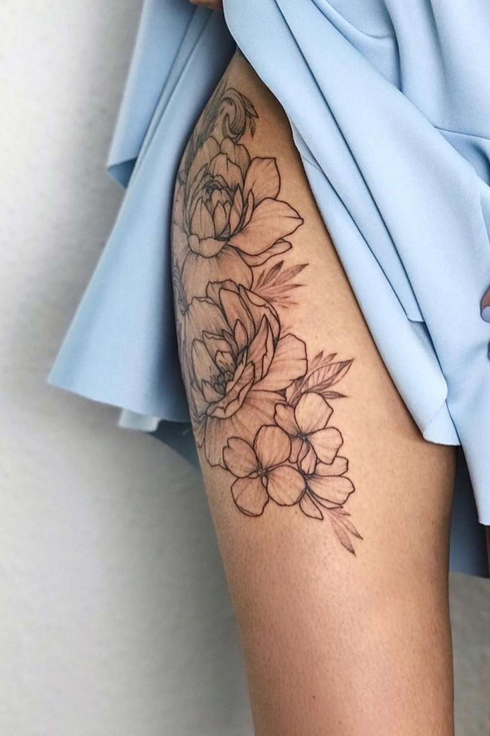 25 Beautiful Leg Tattoos for Women 2023