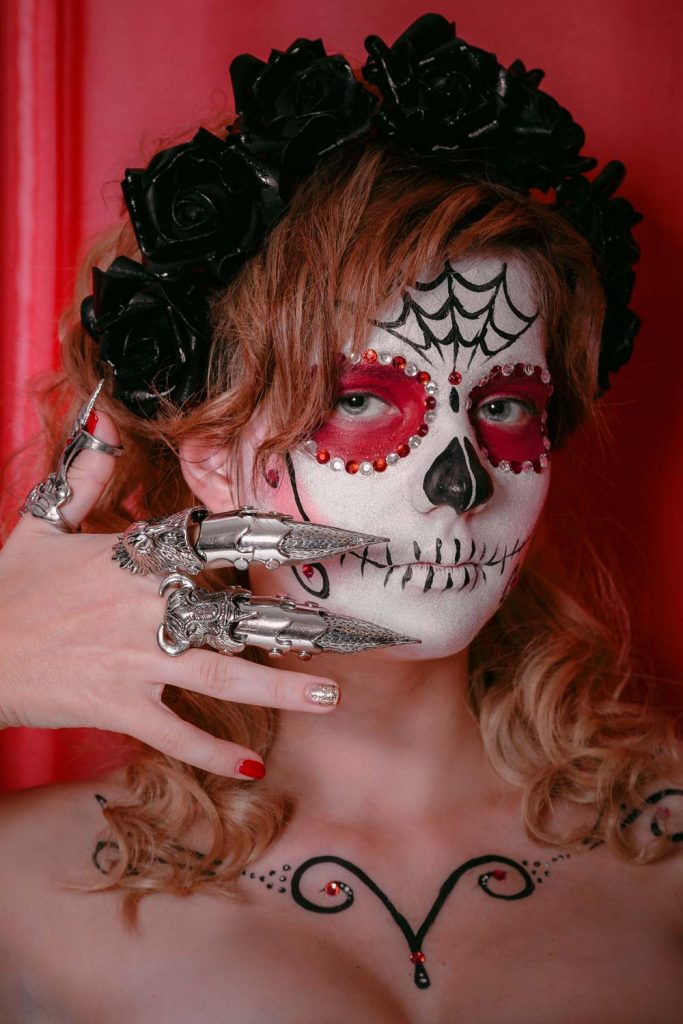 Creative Skeleton Makeup Looks