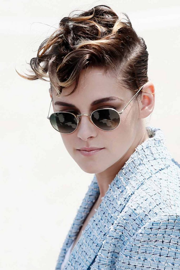 Kristen Stewart with Wavy Side Parted Pixie