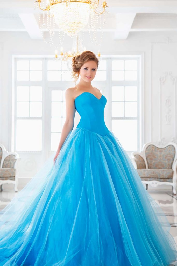 Unique Blue Wedding Dress Ideas For Every Taste - Glaminati.com