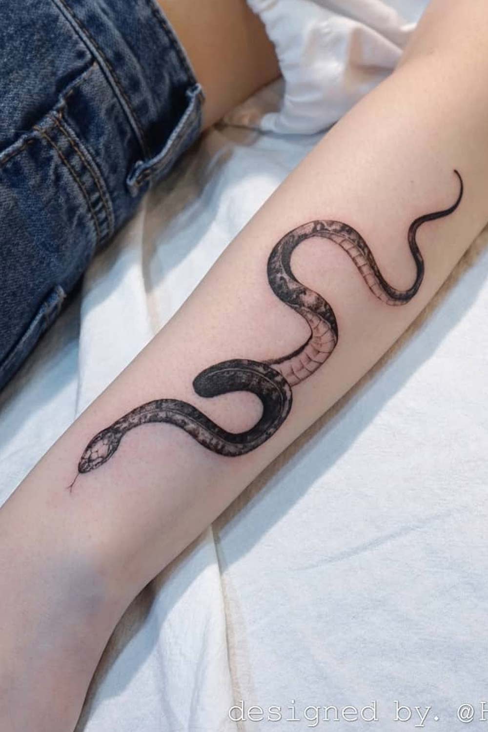 15 Black and White Snake Tattoo Designs  Trendy tattoos Hand tattoos Snake  tattoo design