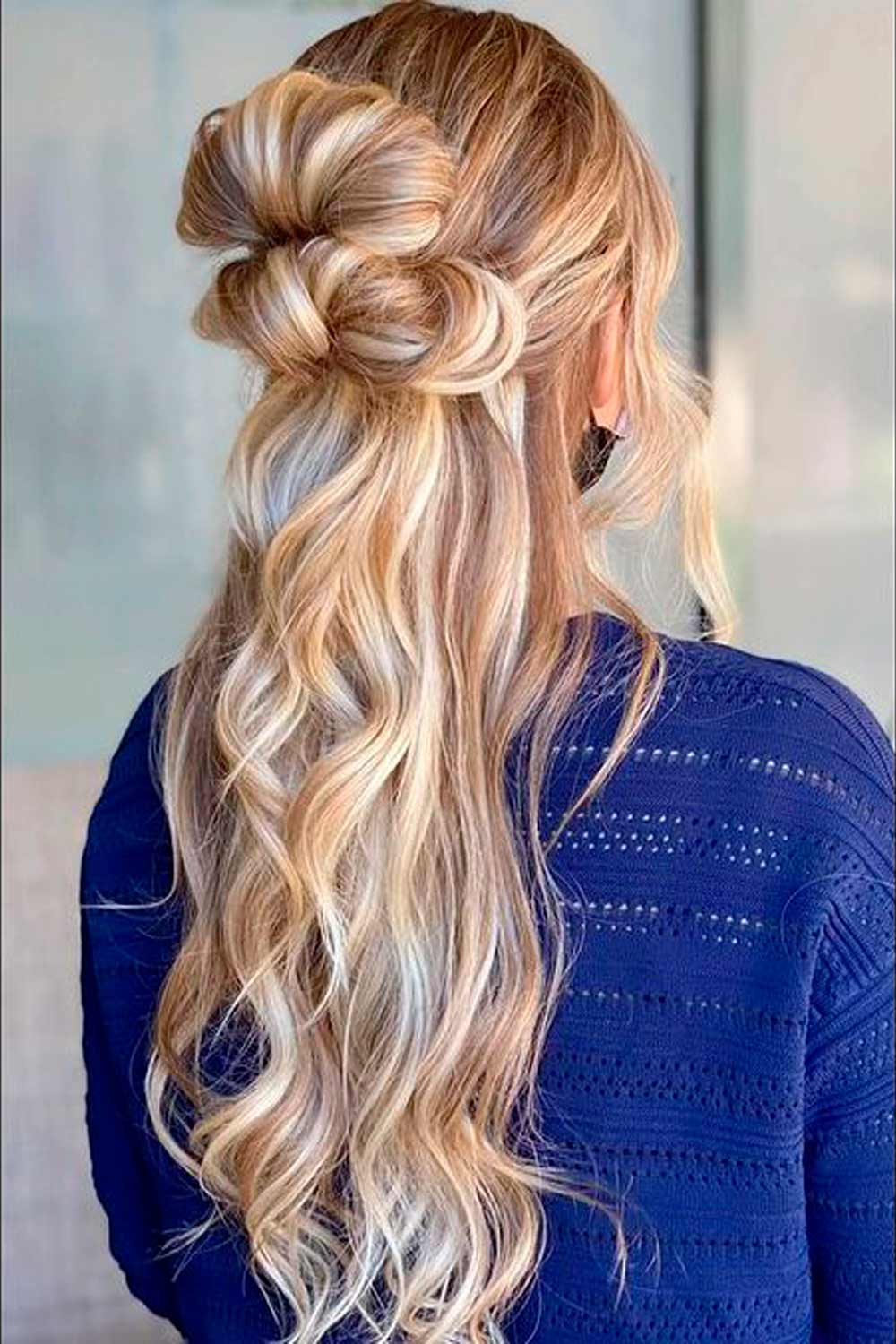 Beautiful Half Up Half Down Hairstyles For Christmas