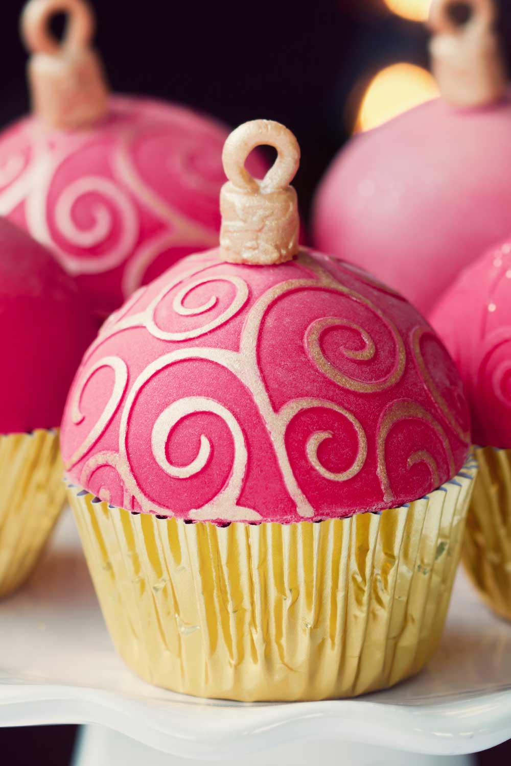 Christmas Toy Cupcake Decoration Idea