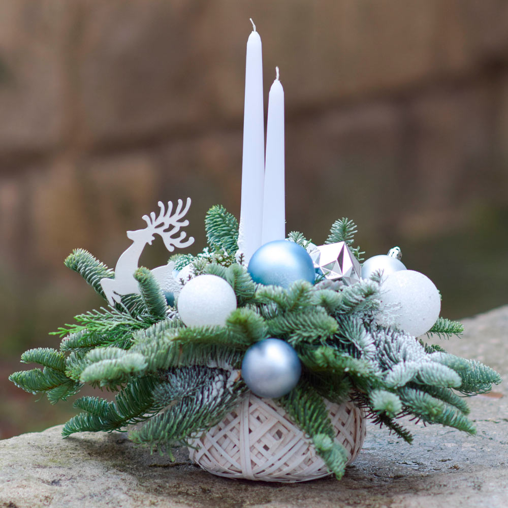 Holiday Centerpiece Ideas With Animals