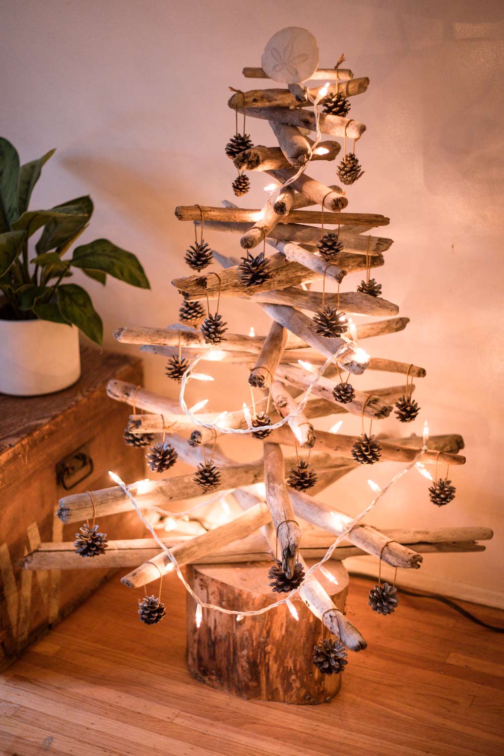 Creative Wooden Christmas Tree Ideas