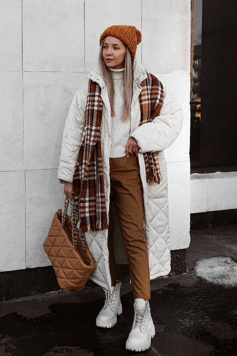 White and Brown Combination of Winter Outfits