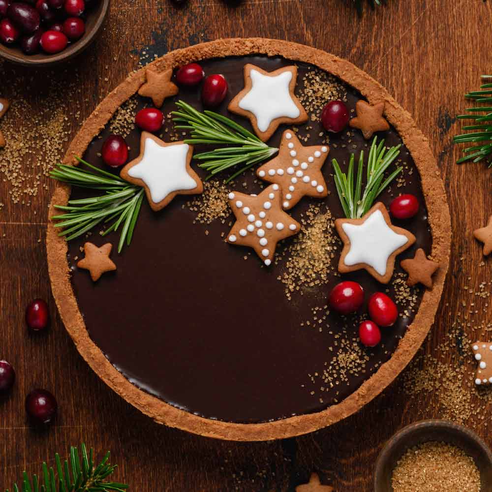 Chocolate Christmas Cake with Gingerbread Stars Decoration
