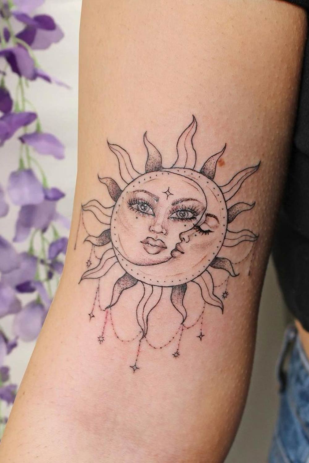 Sun and Moon Intertwined Tattoo Design 2 | Moon tattoo designs, Moon sun  tattoo, Sun tattoos