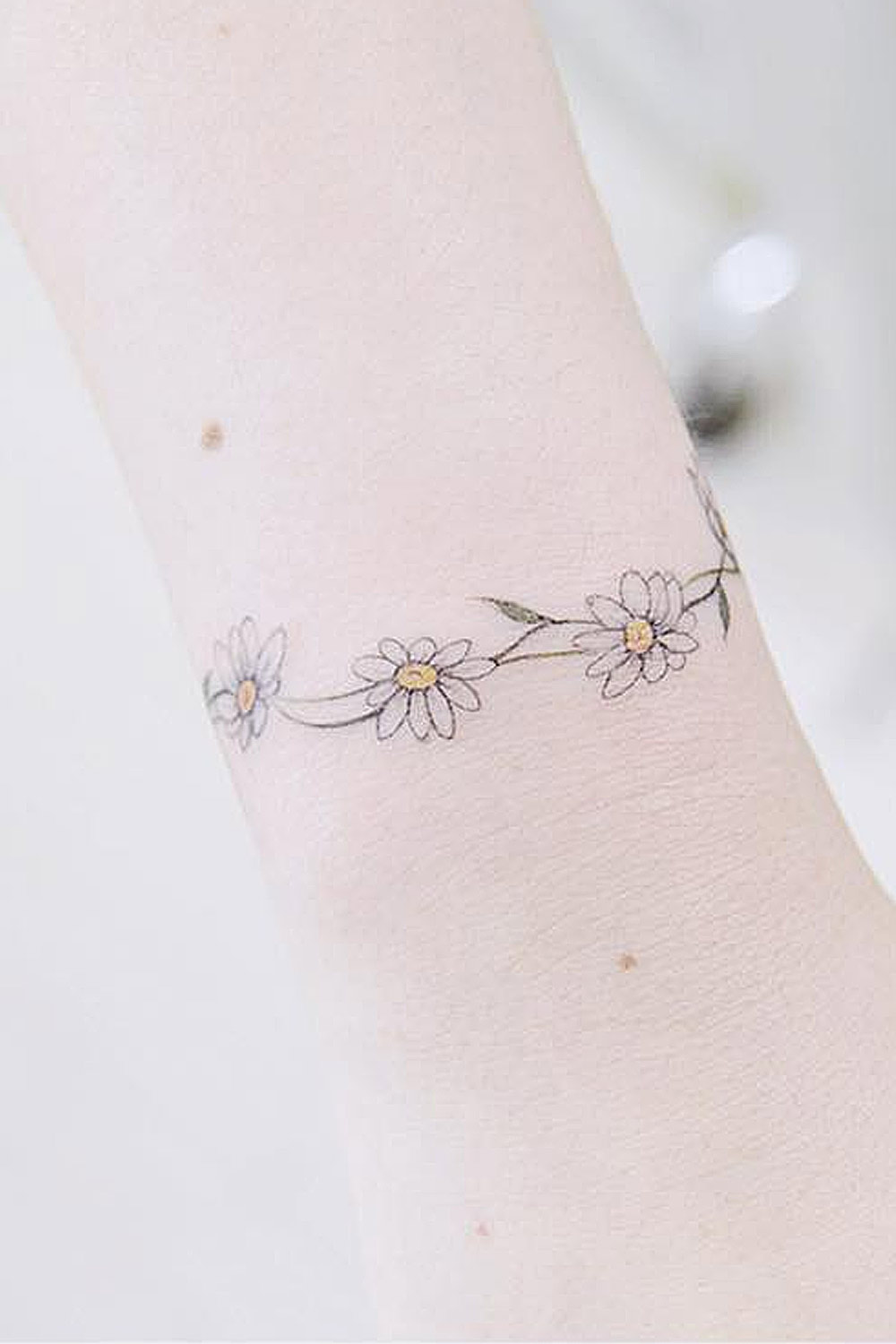 Wrist Daisy Chain Tattoo