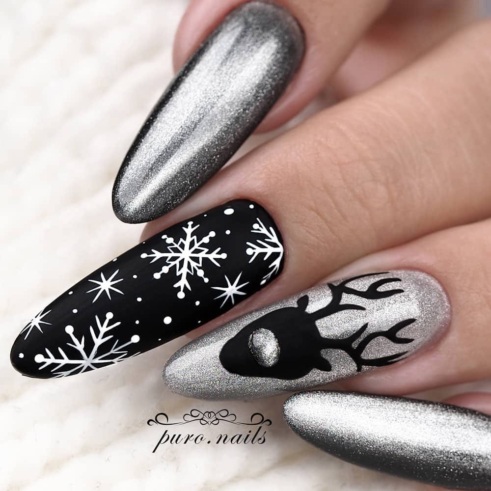 Christmas Theme Grey and Black Nails