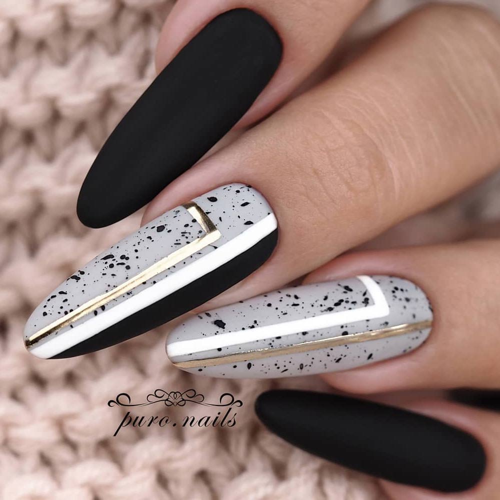 Black and Grey Nails Design