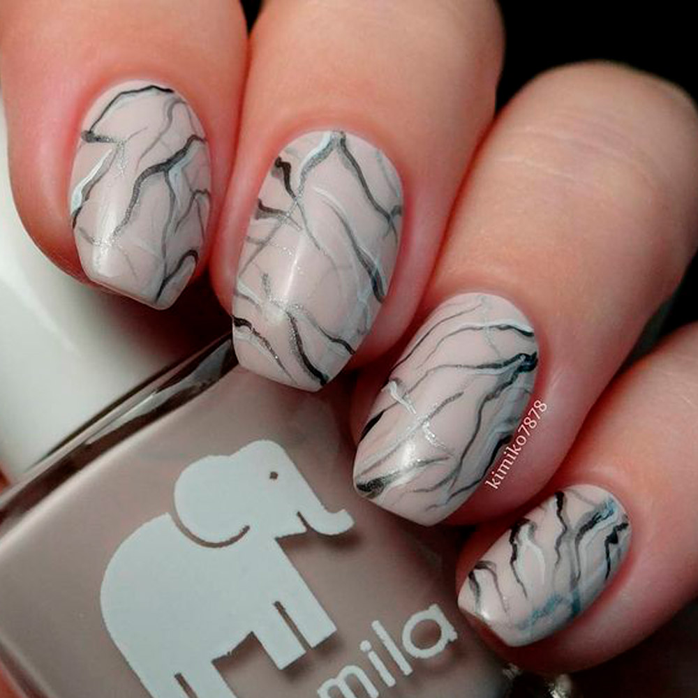 Black and White Marble Nails
