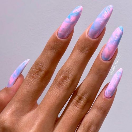 Re Vamp Your Fav Marble Nails In 2025 Marble Nails Sky Blue Pattern Pink Base 500x500