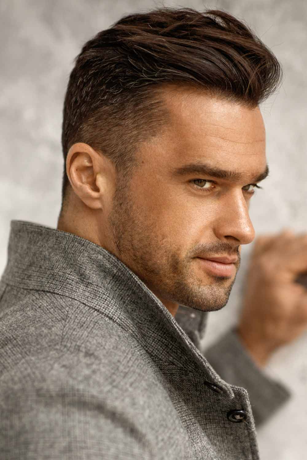 30 Best Mens Medium Length Hairstyles To Experiment With