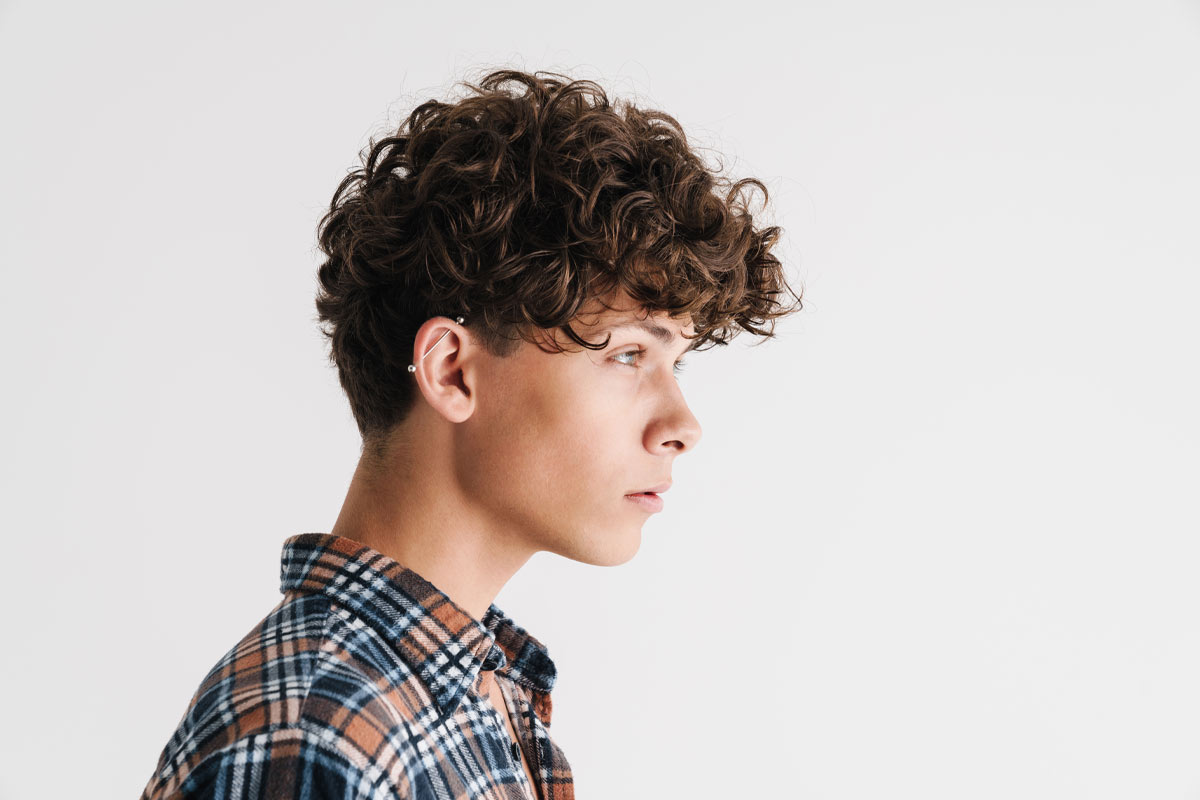 Updated Collection of Sassy Look Curly Hair Men Must Explore
