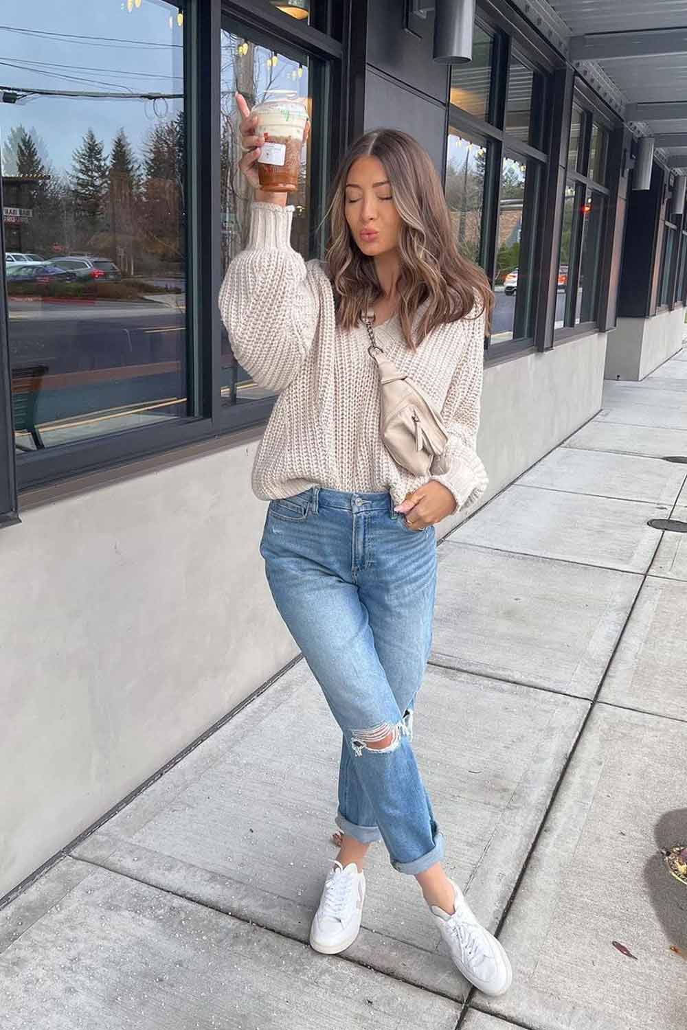 Sweater with Ripped Jeans Outfits