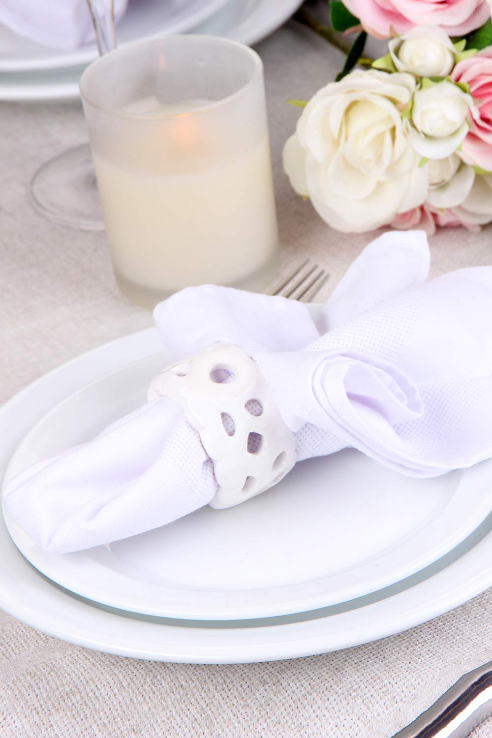 Napkin Ring Design for White Wedding