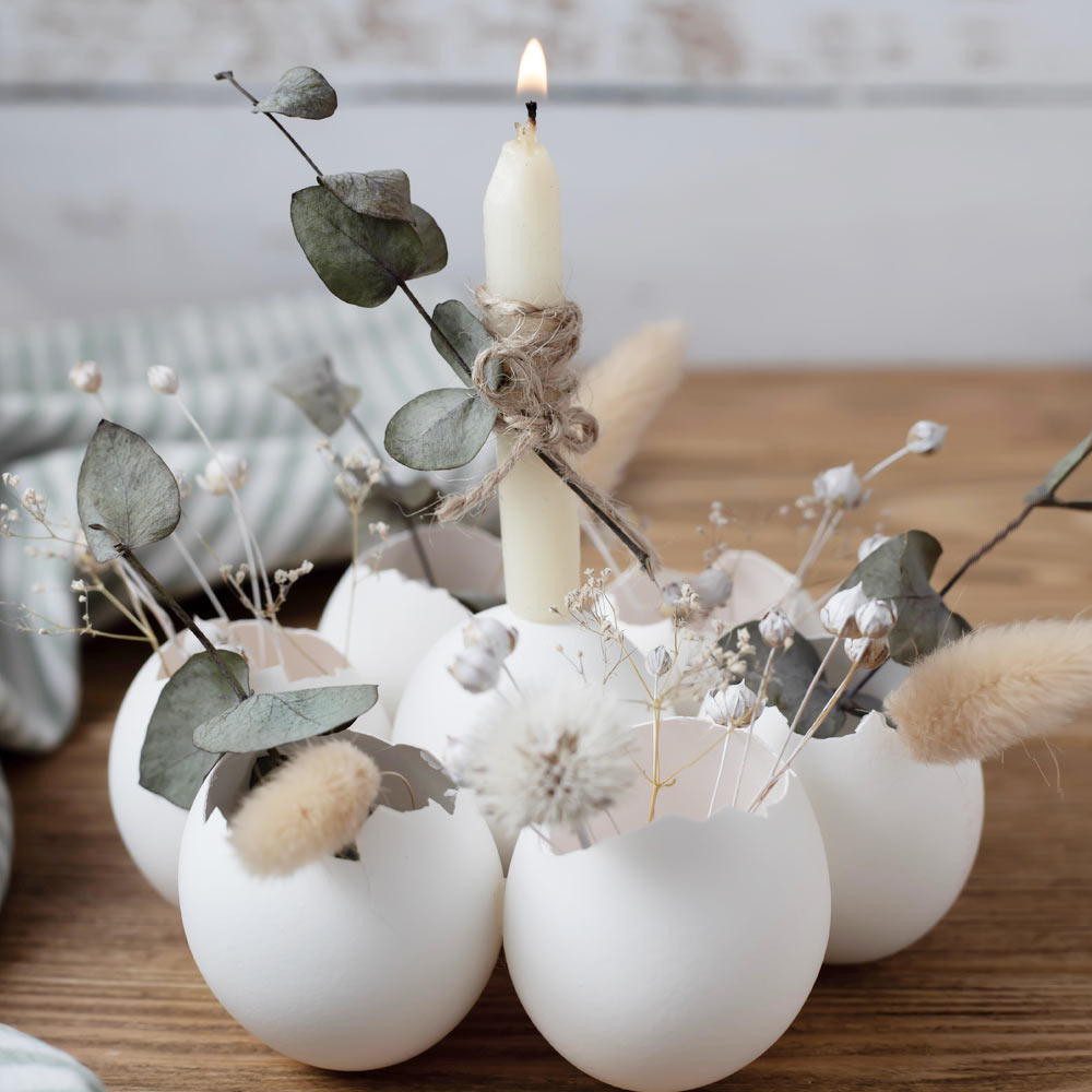 Easter Candle Decoration