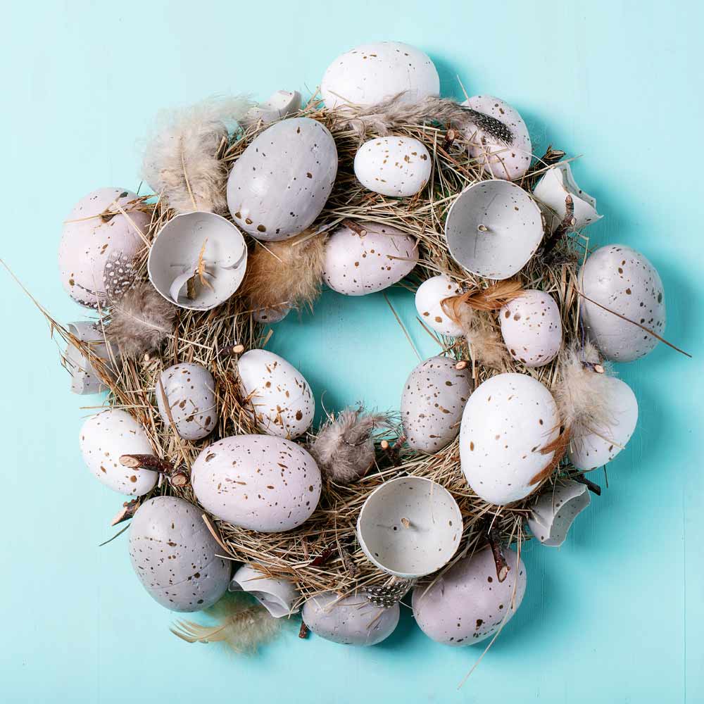 Easter Wreath with Eggs Decoration