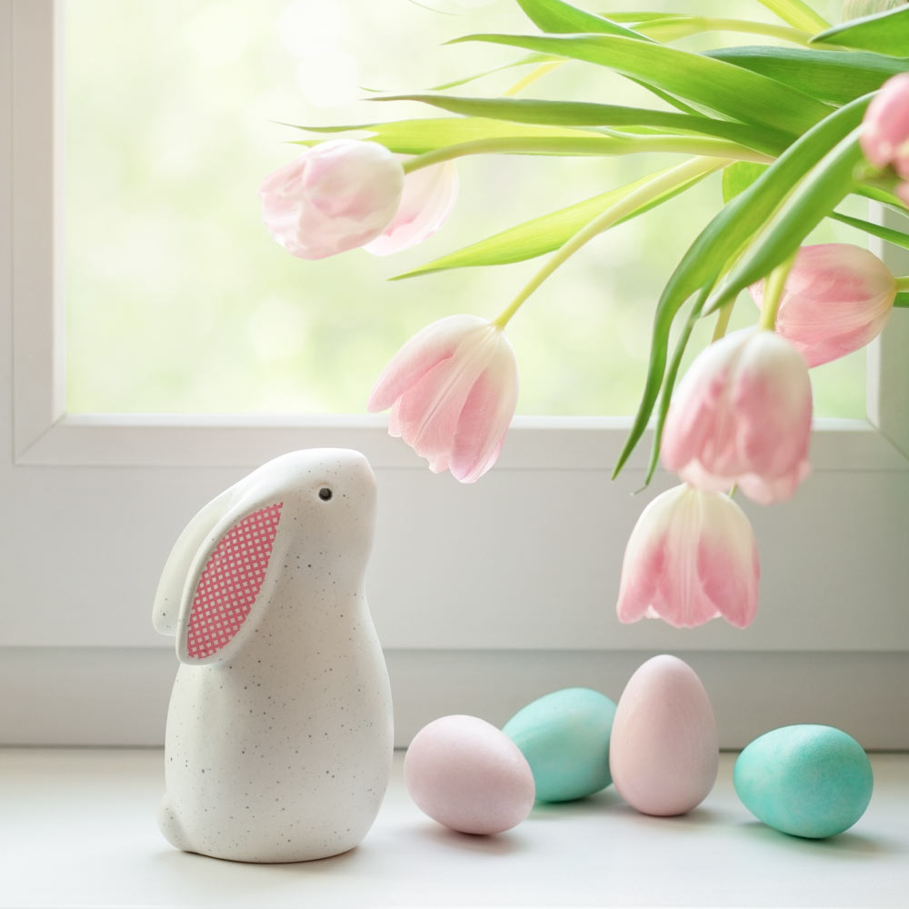 Easter Rabbit with Tulips Decor