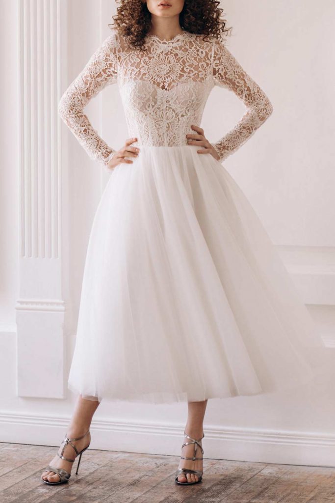 Who Should Wear a Tea Length Wedding Dress?