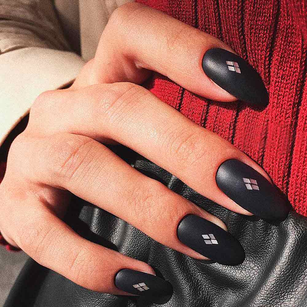 Patterned Matte Black Nails