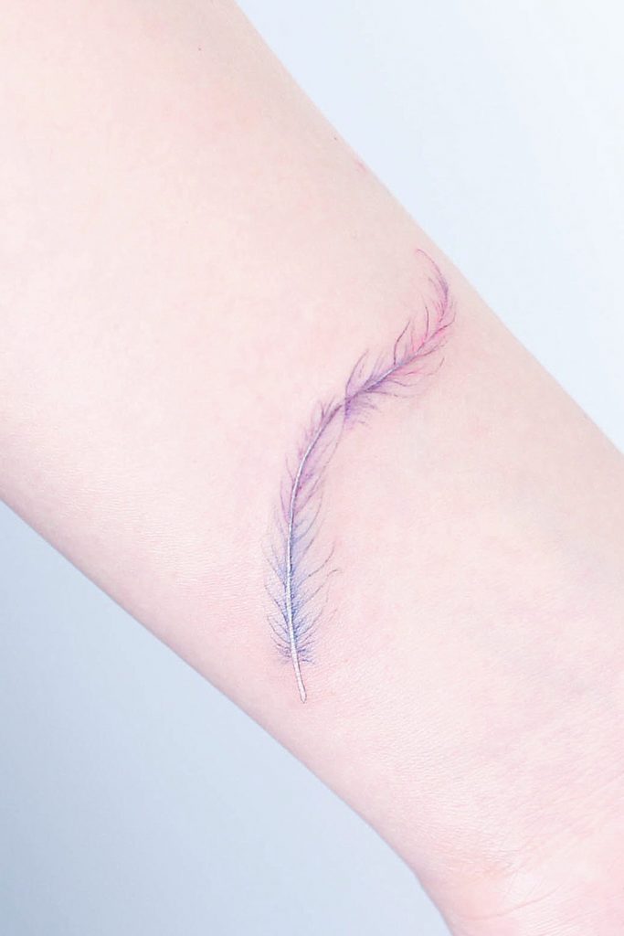Feather Tattoos: A Symbol of Freedom, Strength, and Beauty