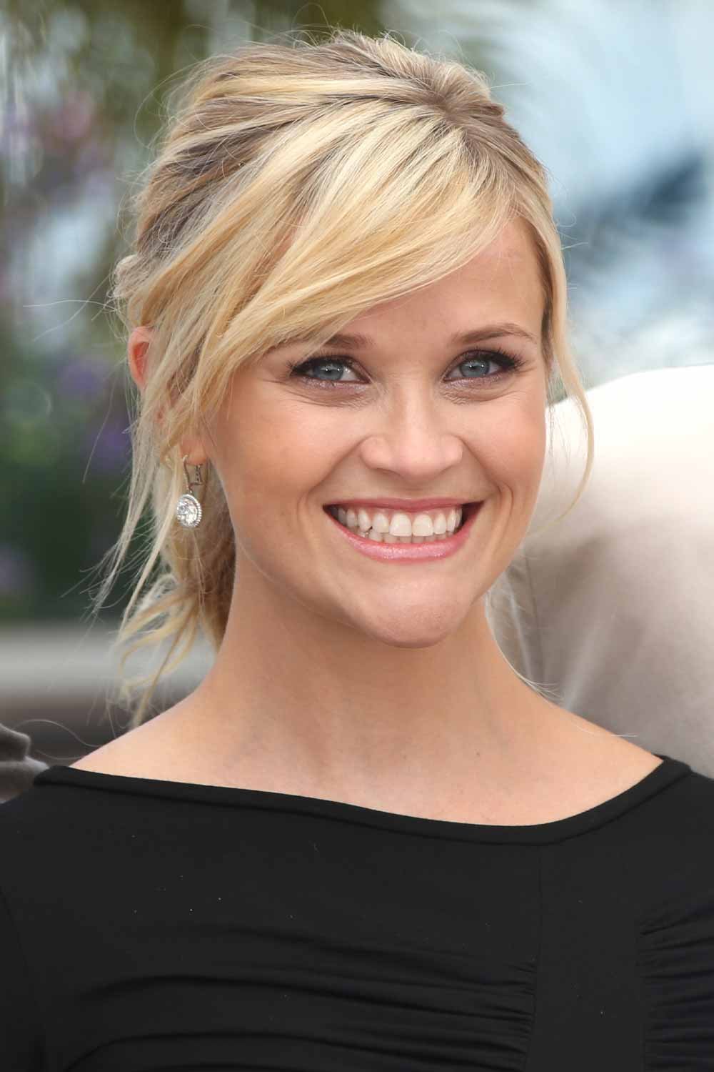 Reese Witherspoon with Side Blonde Bangs