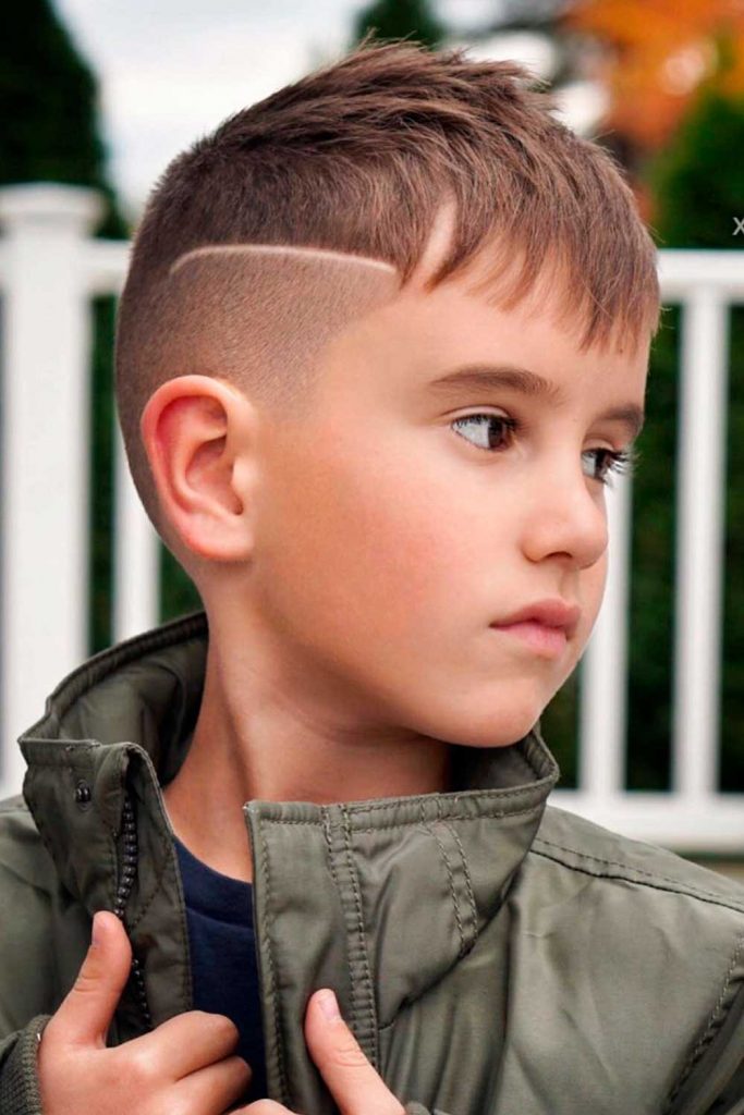 Short Sides Long Bang Haircut #boyshaircuts #boyshairstyles #haircutsforboys #hairstylesforboys