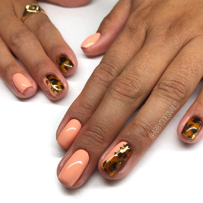 Peach Fall Nail Color