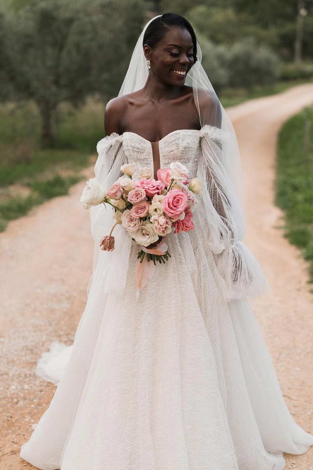 Off the Shoulders Wedding Dress with Long Sleeves