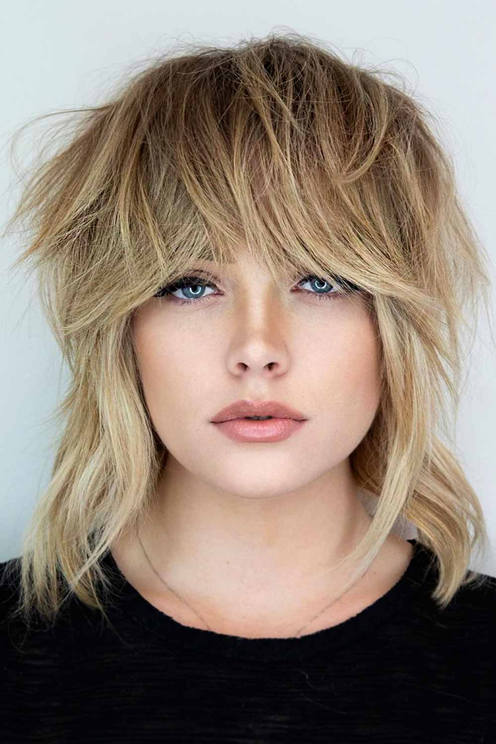 Shaggy Hairstyles With Fringe #mediumhaircut #layeredhaircut #blonde