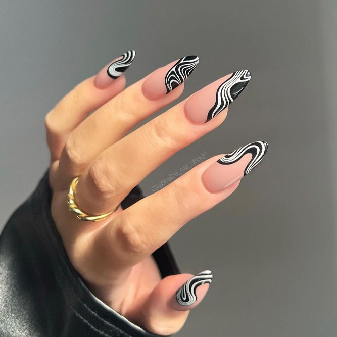 Classic Swirls Fall Nails