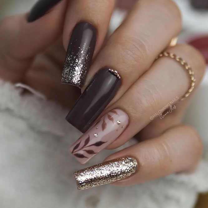 Glittery Fall Nail Designs