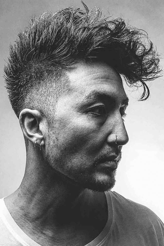 Pompadour Fade Curly Hair #curlyhairmen #curlyhairstylesformen #curlyhairstylesmen