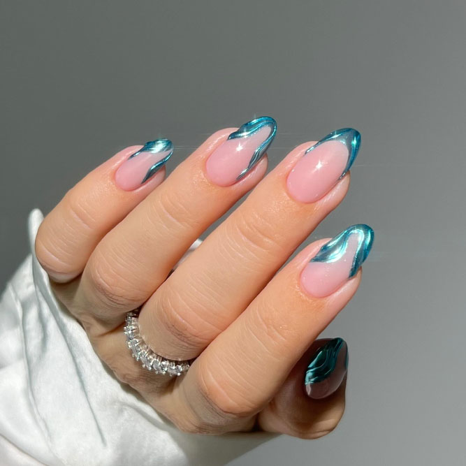 Wavy French Nails