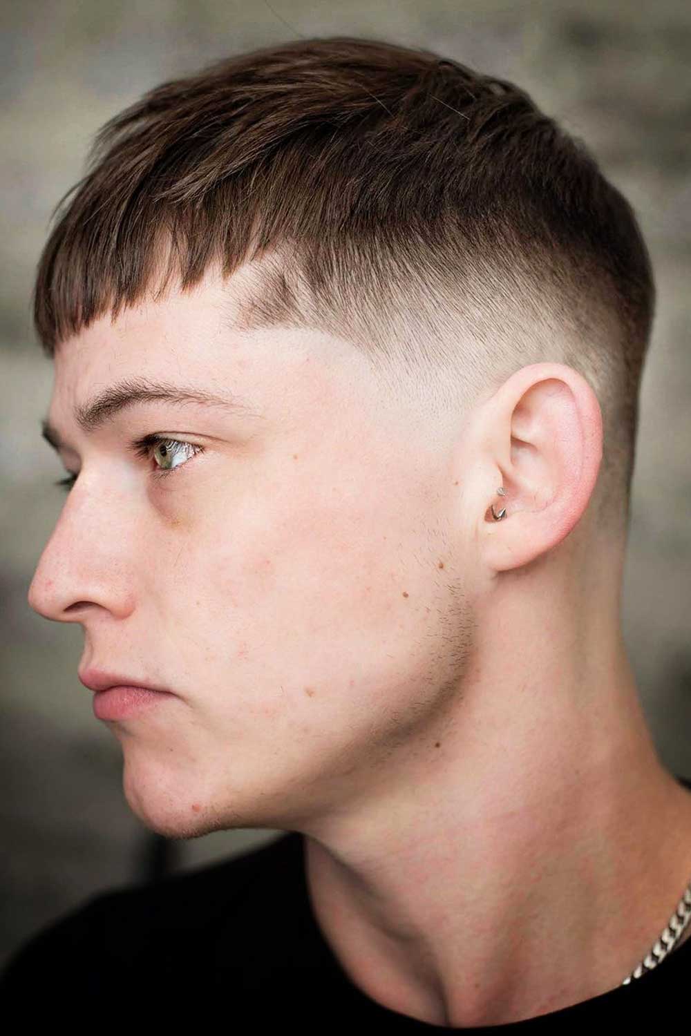 French Crop Haircuts For Men #shorthaircutsformen #shorthaircuts #shorthairstyles #shorthair