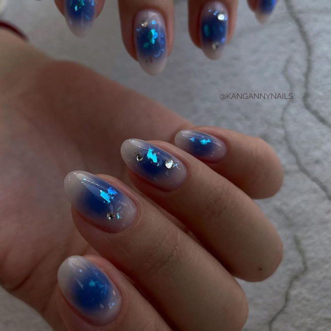 Aura Nails